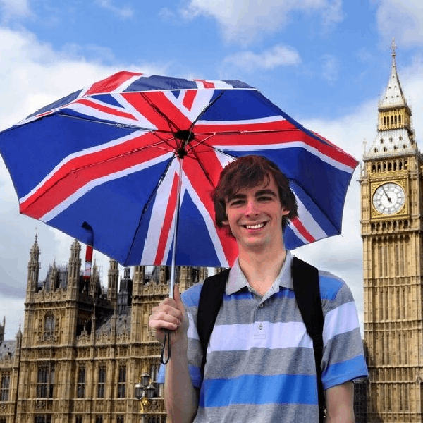 UK study abroad consultants in Indore providing visa assistance and career counseling for students